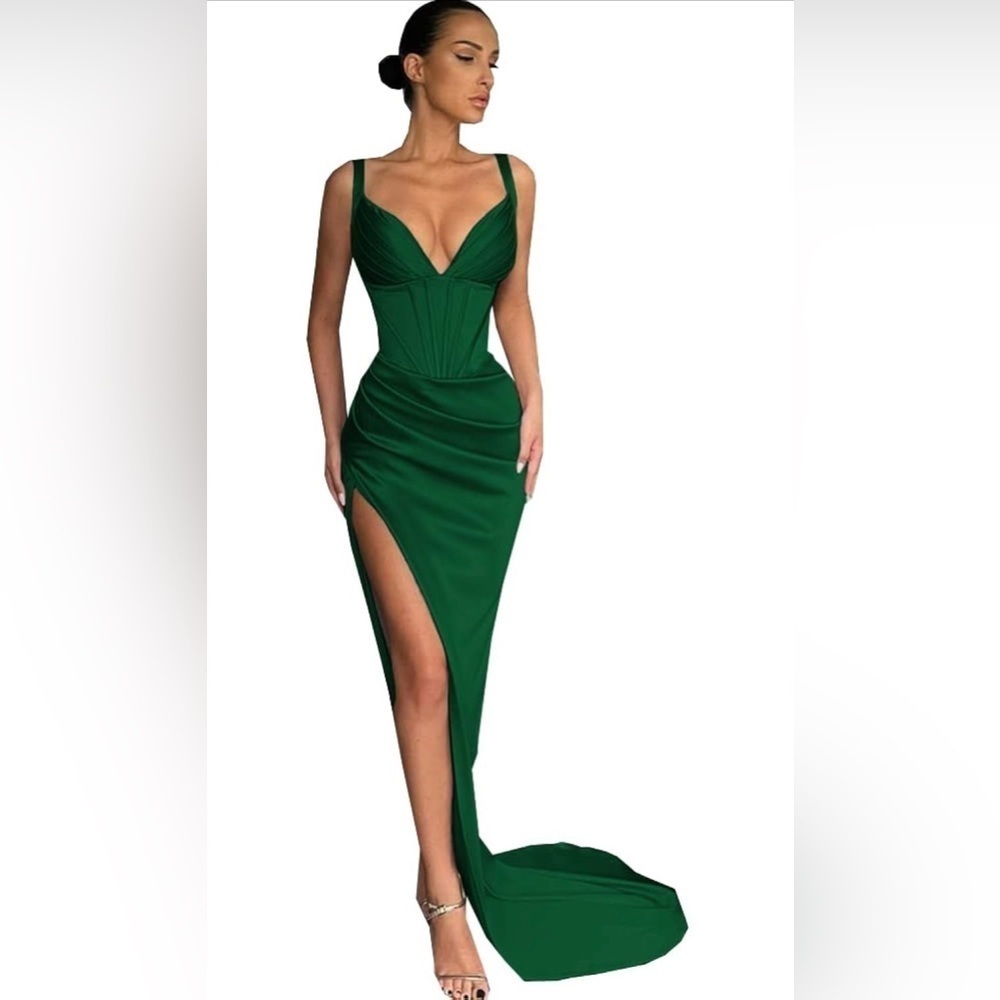 Green Mermaid High Slit VNeck Long Evening Prom Party Event Wedding Dress Train